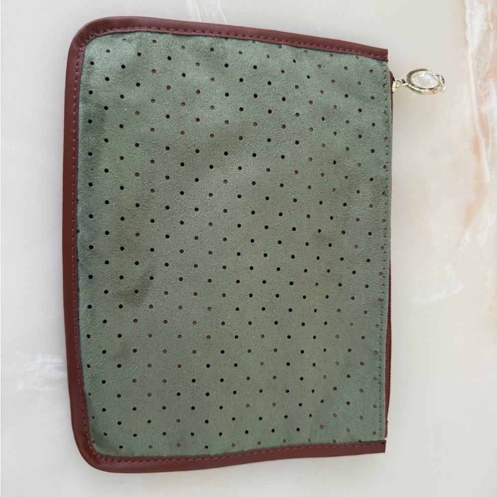 Estee Lauder Green and Brown Makeup Brush Case
